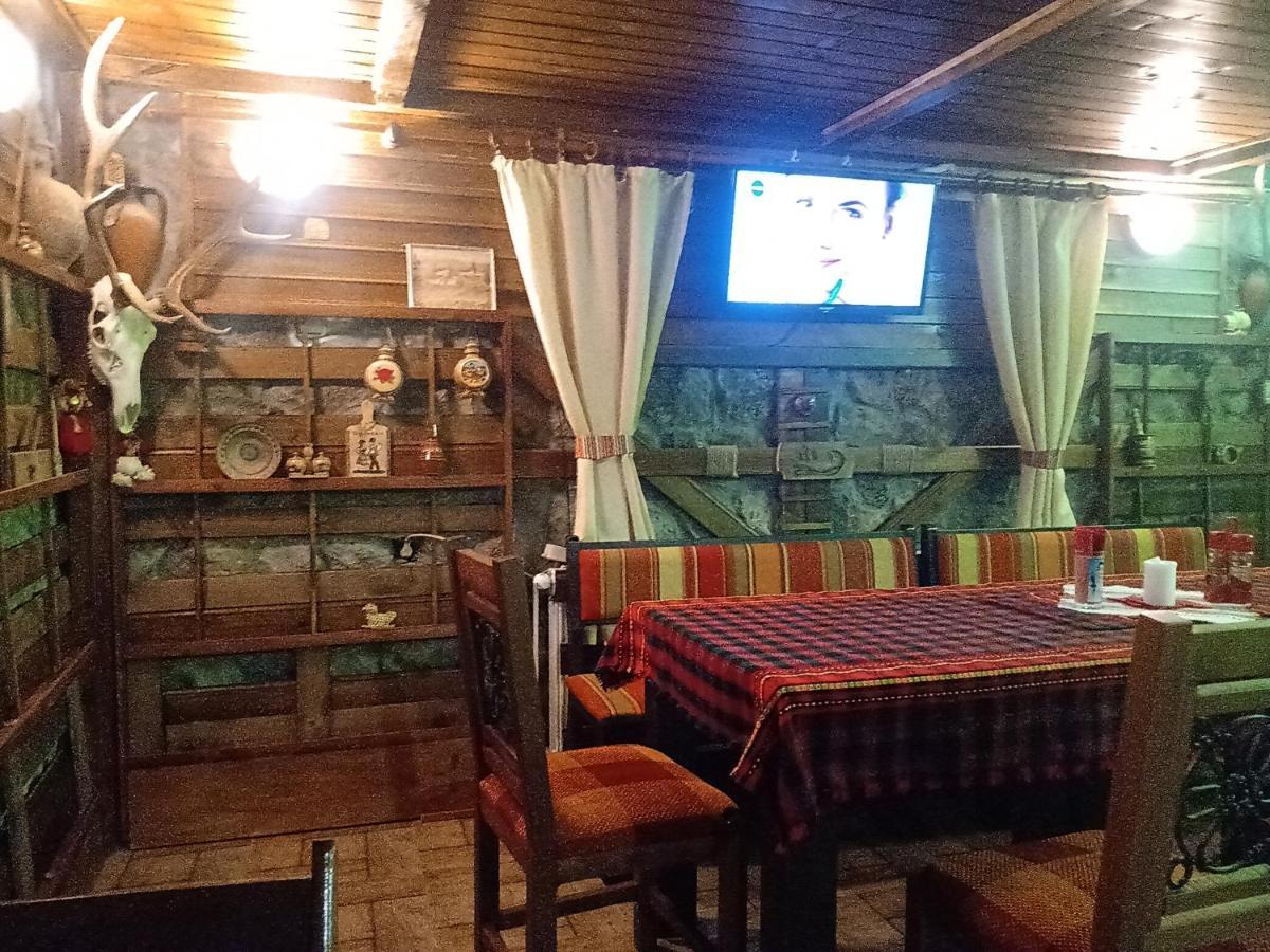 Кръчмъ При Байката Alpin Hotel Ribarica Exterior photo